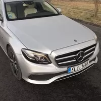 Mercedes-Benz E300de: Pan Jedinečný