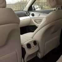 Mercedes-Benz E300de: Pan Jedinečný