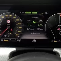 Mercedes-Benz E300de: Pan Jedinečný