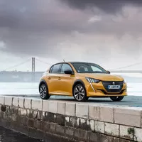 Auto roku 2019 podle redaktorů Autíčkáře