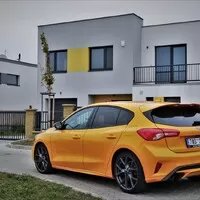 Auto roku 2019 podle redaktorů Autíčkáře