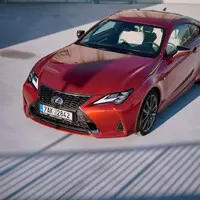 Lexus RC 300h: Vůz perspektivního bezdětného muže