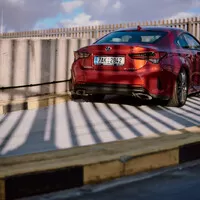 Lexus RC 300h: Vůz perspektivního bezdětného muže