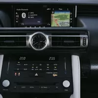 Lexus RC 300h: Vůz perspektivního bezdětného muže