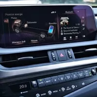 Lexus ES300h F-Sport: Konečně správné využití elektřiny