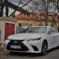Lexus ES300h F-Sport: Konečně správné využití elektřiny