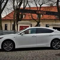 Lexus ES300h F-Sport: Konečně správné využití elektřiny