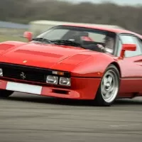 Ferrari 288 GTO vs. Porsche 959: Odložené hračky