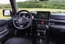 Suzuki Jimny: Do lesa, do města, do Podolí, do lékárny...