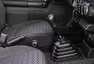 Suzuki Jimny: Do lesa, do města, do Podolí, do lékárny...
