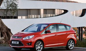 Ptejte se: Ptejte se: Rodinné auto do města za 200 tisíc