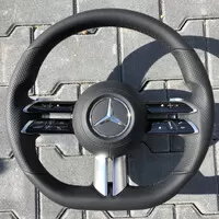 Mercedes chystá nový šestipaprskový volant