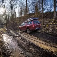 Čím víc kol, tím víc Hilux! Z Plzně přijíždí další terénní specialita