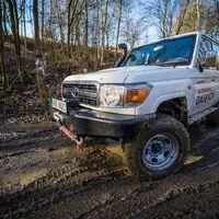 Čím víc kol, tím víc Hilux! Z Plzně přijíždí další terénní specialita