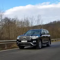 Čím víc kol, tím víc Hilux! Z Plzně přijíždí další terénní specialita
