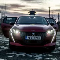 Citroën C3 vs. Peugeot 208: Tak si to srovnáme...