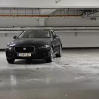 Jaguar XE: Kouzlo nenucené samozřejmosti