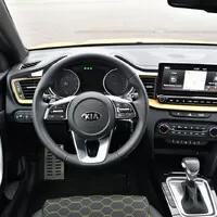 KIA XCeed 1.4 T-GDI: Slunce v duši