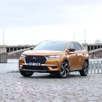 DS7 Crossback 2.0 BlueHDi: Nebavme se o autech, bavme se o umění žít