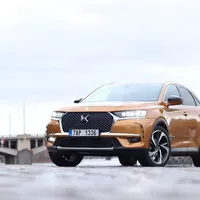 DS7 Crossback 2.0 BlueHDi: Nebavme se o autech, bavme se o umění žít