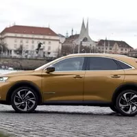 DS7 Crossback 2.0 BlueHDi: Nebavme se o autech, bavme se o umění žít