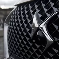 DS7 Crossback 2.0 BlueHDi: Nebavme se o autech, bavme se o umění žít