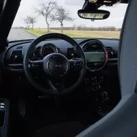 Mini Clubman JCW: To skutečně podstatné