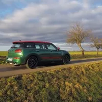 Mini Clubman JCW: To skutečně podstatné