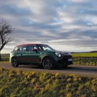 Mini Clubman JCW: To skutečně podstatné