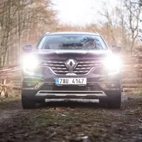 Renault Koleos Initiale Paris 4x4: Když dva dělají totéž, není to totéž