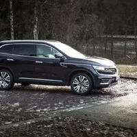 Renault Koleos Initiale Paris 4x4: Když dva dělají totéž, není to totéž