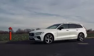 Recenze & testy: Volvo V60 T8 TwinEngine: Komplexní řešení