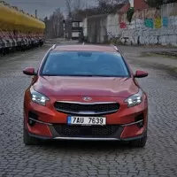 Kia XCeed 1.6 T-GDI: Jiné pojetí hatchbacku