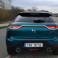 DS 3 Crossback 1.2 PureTech Grand Chic: Když je forma víc