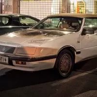 Chrysler LeBaron GTC: Do ohně a ven