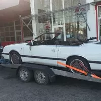 Chrysler LeBaron GTC: Do ohně a ven