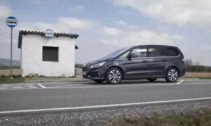 Recenze & testy: Ford Galaxy 2.0 EcoBlue Bi-Turbo: Chyť mě, když to dokážeš
