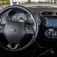 Mitsubishi Space Star 1.2 MIVEC CVT: Samohybná židlička