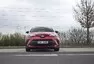 Toyota C-HR 2.0 Hybrid: Konec přetvářky, tohle už je skoro batmobil