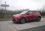 Toyota C-HR 2.0 Hybrid: Konec přetvářky, tohle už je skoro batmobil