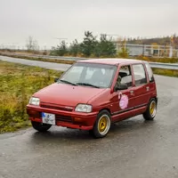 Hledáme únikové auto pro bankovní loupež