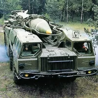 Hledáme únikové auto pro bankovní loupež