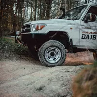 Toyota Land Cruiser GRJ76: Tak vypadá svoboda