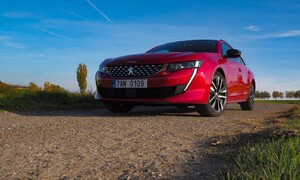 Novinky: Peugeot míří za oceán. Na trh v USA chce vstoupit v roce 2023.