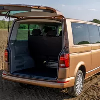 VW Caravelle 6.1CL TDI 4MOT DSG DR: Nenasyta