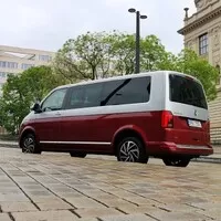 Volkswagen Multivan 6.1 Comfort Line: Vrchol rodinného luxusu