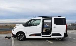 Dodávkář, Recenze & testy: Citroën Berlingo XTR 1,2 PureTech EAT8: Jak Pejsek s Kočičkou dělali auto