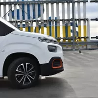 Citroën Berlingo XTR 1,2 PureTech EAT8: Jak Pejsek s Kočičkou dělali auto