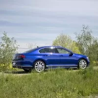 Volkswagen Passat 2.0 TSI: Chválím koncern a nestydím se za to!