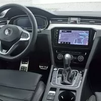 Volkswagen Passat 2.0 TSI: Chválím koncern a nestydím se za to!